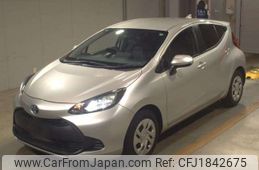 toyota aqua 2021 CFJ1842675