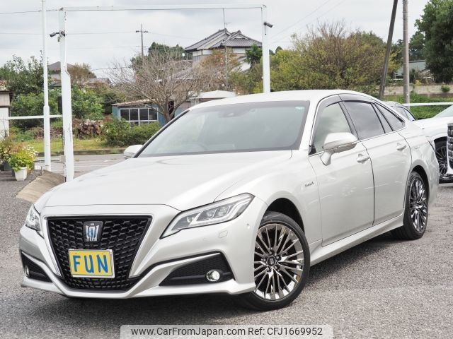 toyota crown 2019 CFJ1669952 image 1