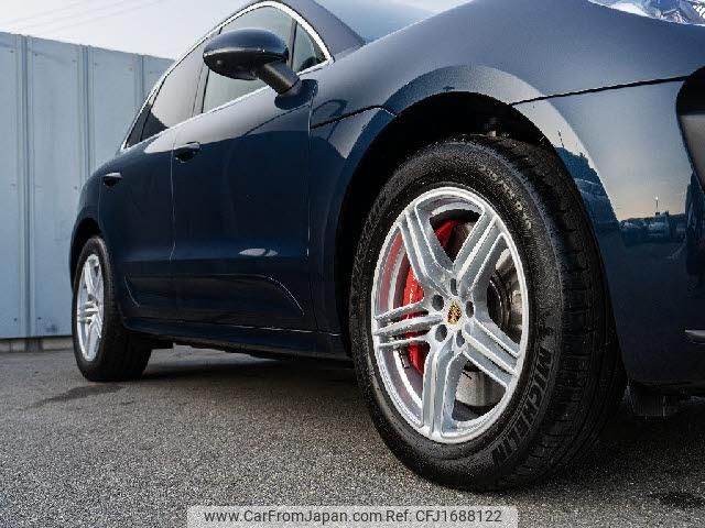 porsche macan 2017 CFJ1688122 image 2