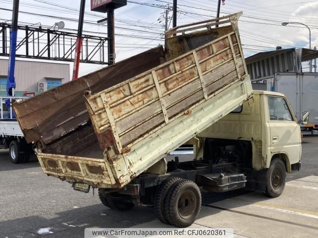 mitsubishi-fuso canter 1983 quick_quick_N-FE121BD_FE121B107383 image 2