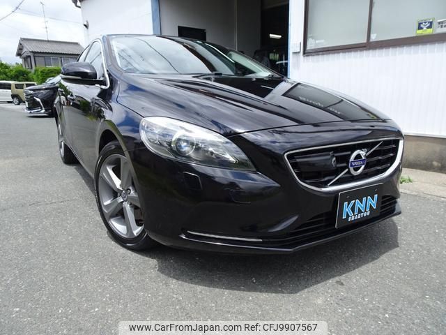 volvo v40 2013 quick_quick_MB4164T_YV1MV485BE2079366 image 2