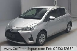 toyota vitz 2018 -TOYOTA--Vitz NHP130-4004221---TOYOTA--Vitz NHP130-4004221-