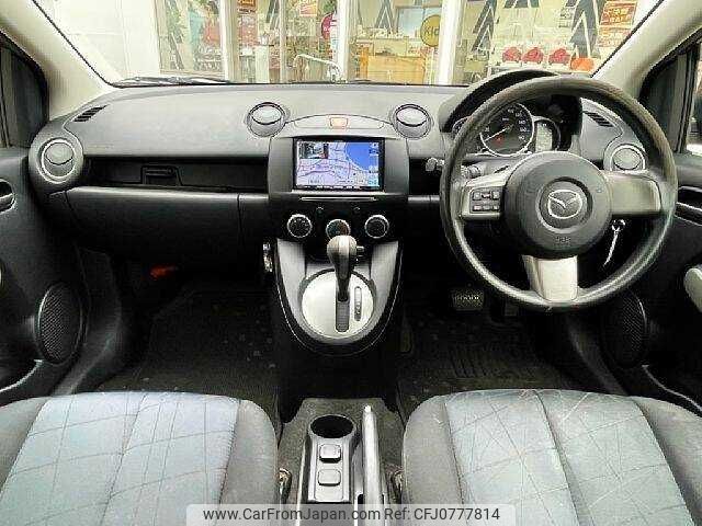 mazda demio 2012 504928-928056 image 1