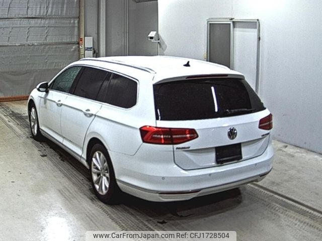 volkswagen passat-variant 2017 CFJ1728504 image 2