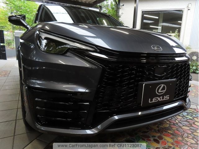 lexus lexus-lbx 2025 CFJ1123087 image 1