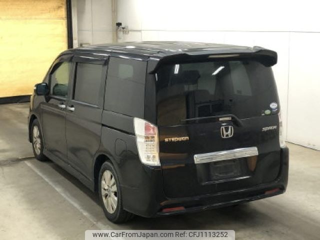 honda stepwagon 2011 -HONDA--Stepwgn RK5-1201247---HONDA--Stepwgn RK5-1201247- image 2