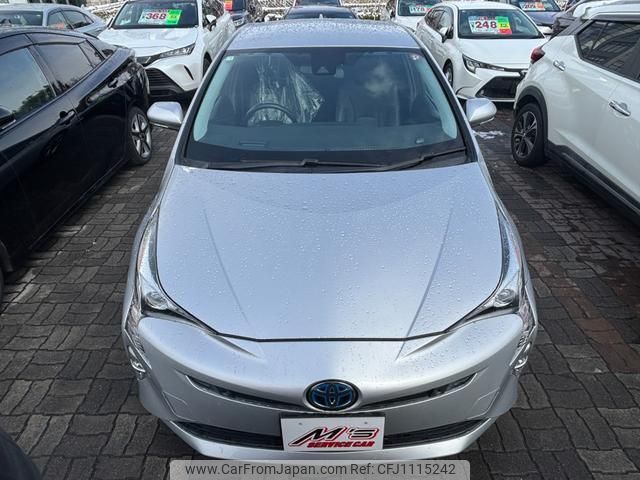toyota prius 2016 quick_quick_ZVW55_ZVW55-8024425 image 2