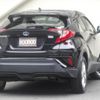 toyota c-hr 2017 quick_quick_DAA-ZYX10_ZYX10-2036955 image 2