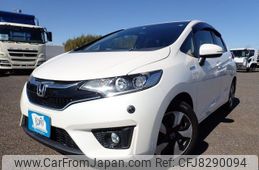 honda-fit-hybrid-2016-4997-car_d5642007-e47f-4c13-987d-f7c8f1b49065