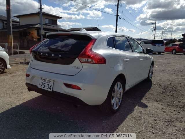 volvo v40 2020 -VOLVO 【大阪 330ﾇ2534】--Volvo V40 DBA-MB4154T--YV1MV2920K2603782---VOLVO 【大阪 330ﾇ2534】--Volvo V40 DBA-MB4154T--YV1MV2920K2603782- image 2