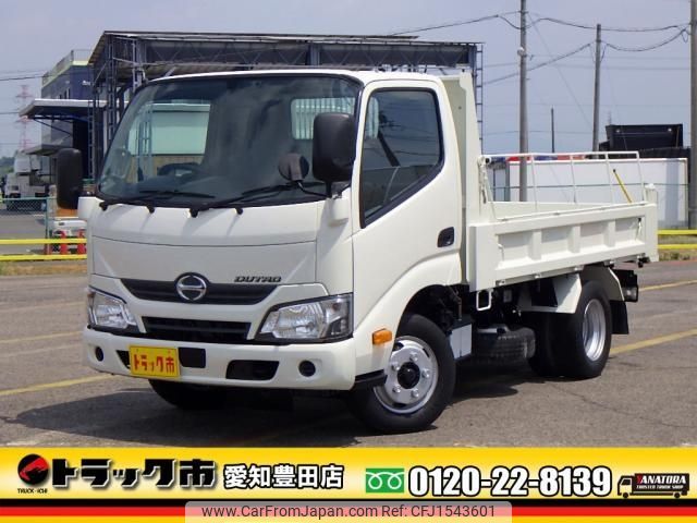 hino dutro 2016 CFJ1543601 image 1