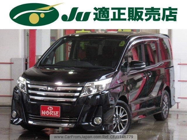 toyota noah 2014 -TOYOTA--Noah ZRR80W--0036375---TOYOTA--Noah ZRR80W--0036375- image 1