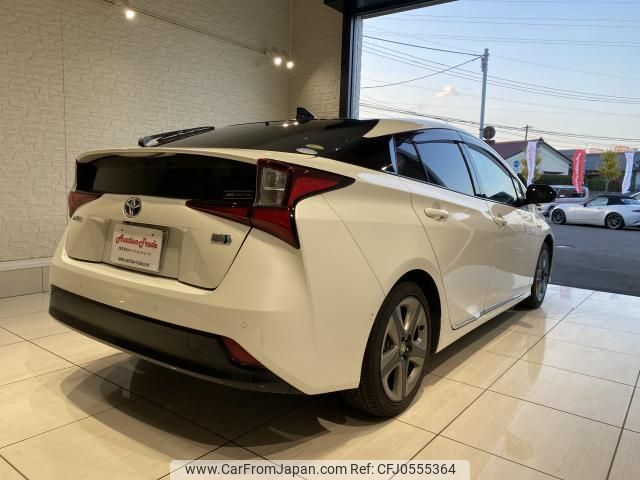 toyota prius 2019 quick_quick_ZVW51_ZVW51-6099157 image 2