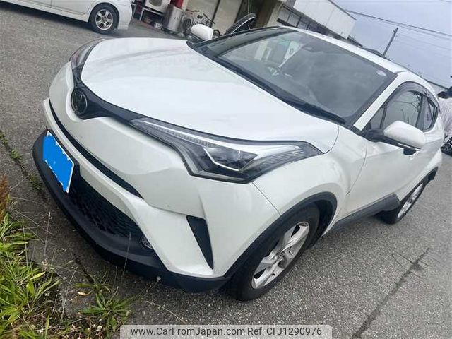 toyota c-hr 2018 769235-250615154415 image 2