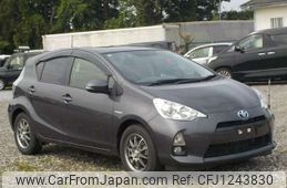 toyota aqua 2014 -TOYOTA--AQUA DAA-NHP10--NHP10-2395568---TOYOTA--AQUA DAA-NHP10--NHP10-2395568-