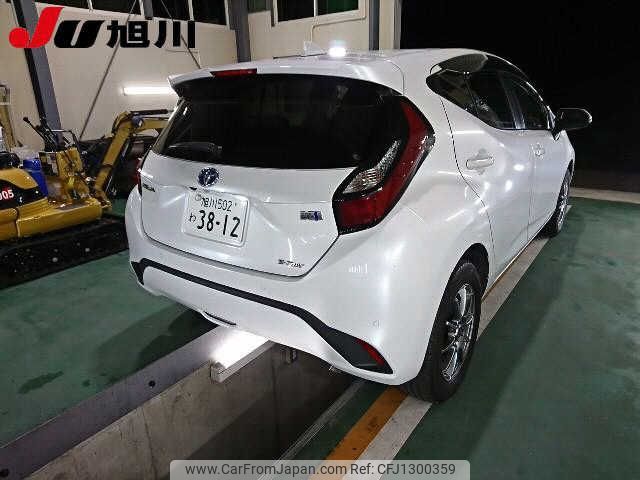 toyota aqua 2022 CFJ1300359 image 2