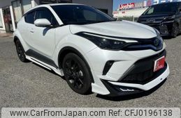 toyota c-hr 2022 quick_quick_6AA-ZYX11_2055359