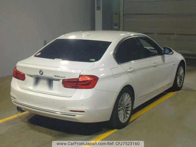 bmw 3-series 2017 quick_quick_LDA-8C20_WBA8C52060K841018 image 2