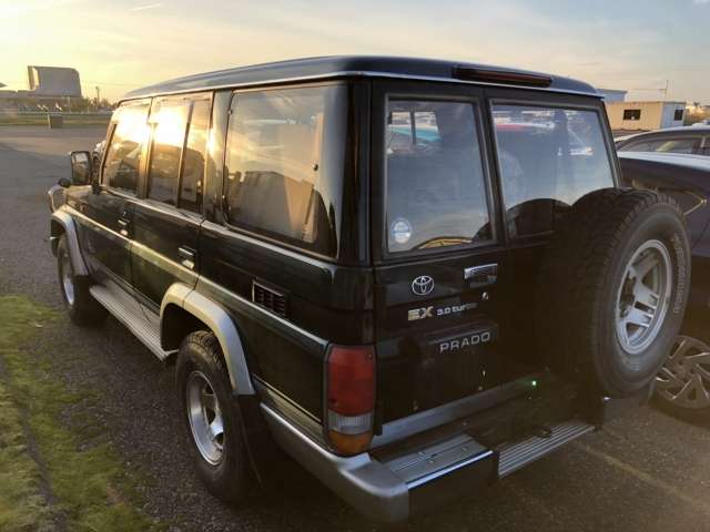 toyota land-cruiser-prado 1994 -トヨタ--ランドクルーザープラド Y-KZJ78W--KZJ78-0015717---トヨタ--ランドクルーザープラド Y-KZJ78W--KZJ78-0015717- image 2