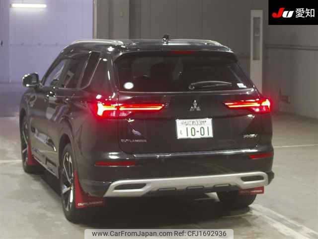mitsubishi outlander-phev 2023 CFJ1692936 image 2