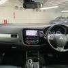 mitsubishi outlander-phev 2014 quick_quick_DLA-GG2W_GG2W-0014364 image 2