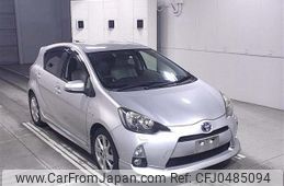 toyota aqua 2012 -TOYOTA--AQUA NHP10-6000438---TOYOTA--AQUA NHP10-6000438-