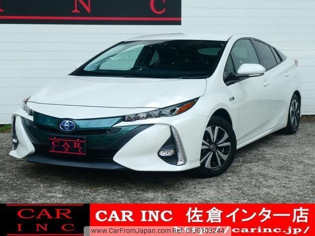 toyota prius-phv 2017 quick_quick_DLA-ZVW52_ZVW52-3010348 image 1