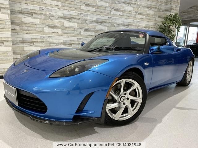 Tesla roadster 2012