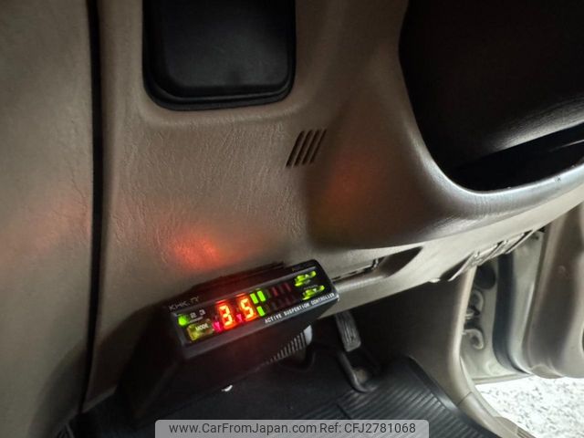 1998 Toyota Land Cruiser JDM car for sale — photo 19 of 25