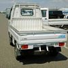 mitsubishi minicab-truck 1993 No.13253 image 2