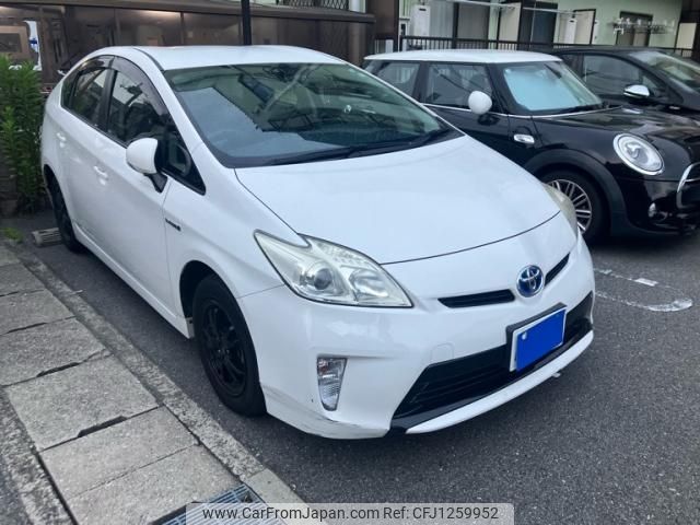 toyota prius 2012 -TOYOTA--Prius DAA-ZVW30--ZVW30-5560755---TOYOTA--Prius DAA-ZVW30--ZVW30-5560755- image 1