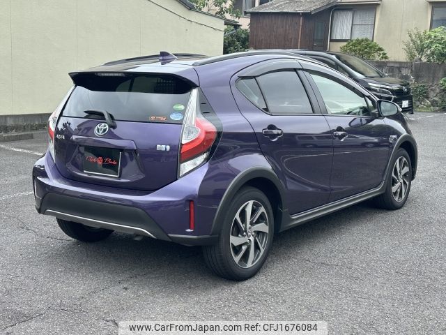 toyota aqua 2017 CFJ1676084 image 2