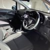 honda fit 2017 quick_quick_DBA-GK3_1303986 image 6