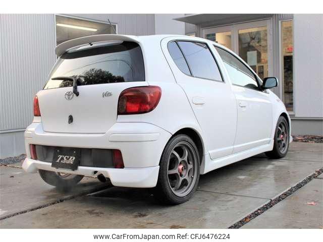 toyota vitz 2004 CFJ6476224 image 2