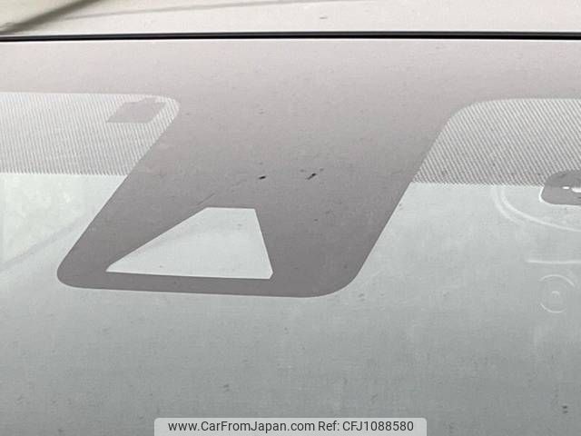 toyota aqua 2022 -TOYOTA--AQUA 6AA-MXPK11--MXPK11-2088758---TOYOTA--AQUA 6AA-MXPK11--MXPK11-2088758- image 2