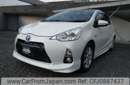 toyota aqua 2012 -TOYOTA--AQUA DAA-NHP10--NHP10-6019690---TOYOTA--AQUA DAA-NHP10--NHP10-6019690-