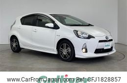 toyota aqua 2012 CFJ1828857