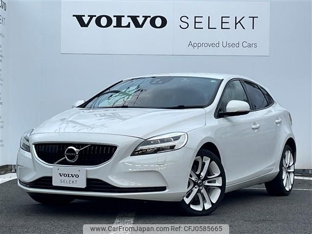 volvo v40 2019 -VOLVO--Volvo V40 LDA-MD4204T--YV1MVA8RDK2562805---VOLVO--Volvo V40 LDA-MD4204T--YV1MVA8RDK2562805- image 1