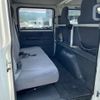 isuzu elf-truck 2015 CFJ1716483 image 18