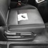 nissan serena 2018 CFJ1848330 image 9