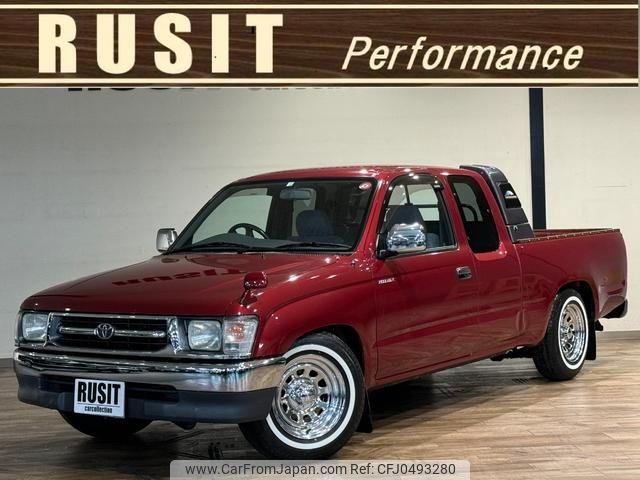 toyota hilux-sports-pick-up 2000 GOO_NET_EXCHANGE_0208398A30241126W001 image 1