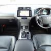 toyota land-cruiser-prado 2020 25431313 image 28