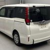 toyota noah 2014 CFJ1713229 image 2