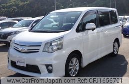 toyota noah-dba-zrr70w 2010 CFJ1656701