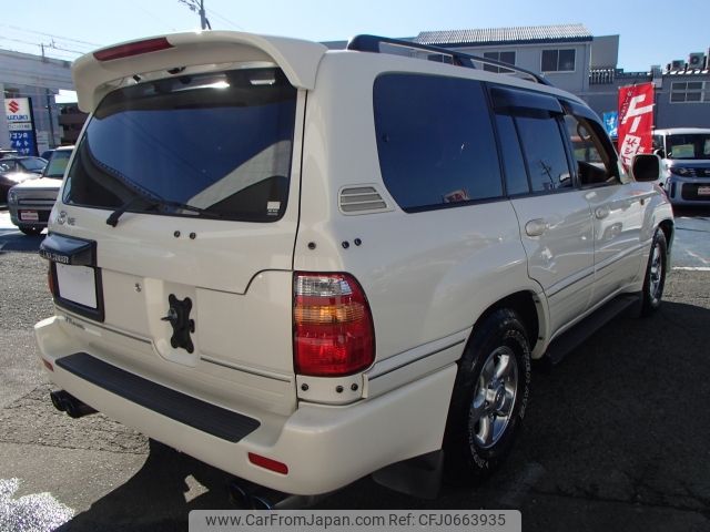 toyota land-cruiser-wagon 2000 -TOYOTA--Land Cruiser Wagon GF-UZJ100W--UZJ100-0125162---TOYOTA--Land Cruiser Wagon GF-UZJ100W--UZJ100-0125162- image 2