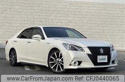 toyota crown 2014 -TOYOTA--Crown DAA-AWS210--AWS210-6068310---TOYOTA--Crown DAA-AWS210--AWS210-6068310-