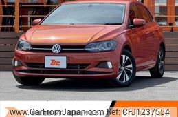 volkswagen polo 2018 -VOLKSWAGEN--VW Polo AWCHZ--JU033637---VOLKSWAGEN--VW Polo AWCHZ--JU033637-