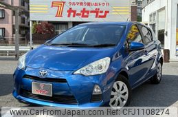 toyota aqua 2013 -TOYOTA--AQUA DAA-NHP10--NHP10-2198004---TOYOTA--AQUA DAA-NHP10--NHP10-2198004-