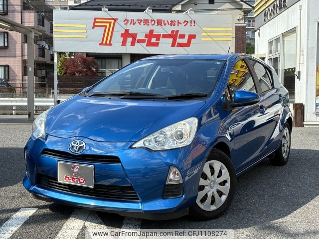 toyota aqua 2013 -TOYOTA--AQUA DAA-NHP10--NHP10-2198004---TOYOTA--AQUA DAA-NHP10--NHP10-2198004- image 1