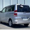 toyota noah 2004 CFJ1503029 image 4